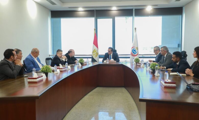 وزير الصحة يبحث مع مجموعة «إنفينشور» تنفيذ مدينتين طبيتين بالعاصمة الجديدة والعلمين