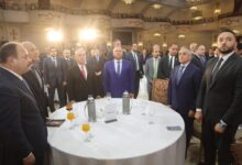 وزير النقل يشارك في احتفالية الهيئة الوطنية للصحافة لتدشين كتاب "رجل الأقدار.. سيرة قائد.. مسيرة وطن"