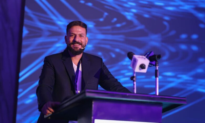 كريم مجدي: "TEKVERA" يقدم مفهومًا جديدًا للمشروعات التجارية المتخصصة في التكنولوجيا