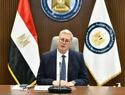وزير البترول ويهنئ فخامة الرئيس عبدالفتاح السيسي و الشعب المصري العظيم