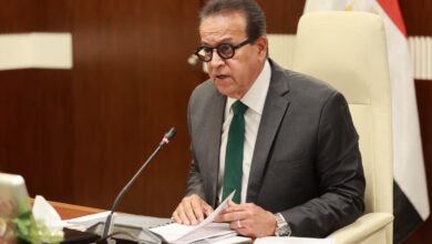 وزير الصحة يتابع مستجدات التشغيل التجريبي لمنظومة التأمين الصحي الشامل بالمنيا
