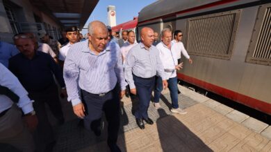 وزير النقل يتفقد محطة السكة الحديد ومحطة اتوبيسات غرب ووسط الدلتا للنقل والسياحة بمطروح