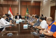 محافظ القليوبية : تفعيل جدول أسبوعي لتنظيم استقبال حالات الإسعاف والمصابين بالمستشفيات