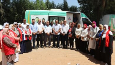 محافظ القليوبية يتفقد القافلة الطبية بكفر شكر ي