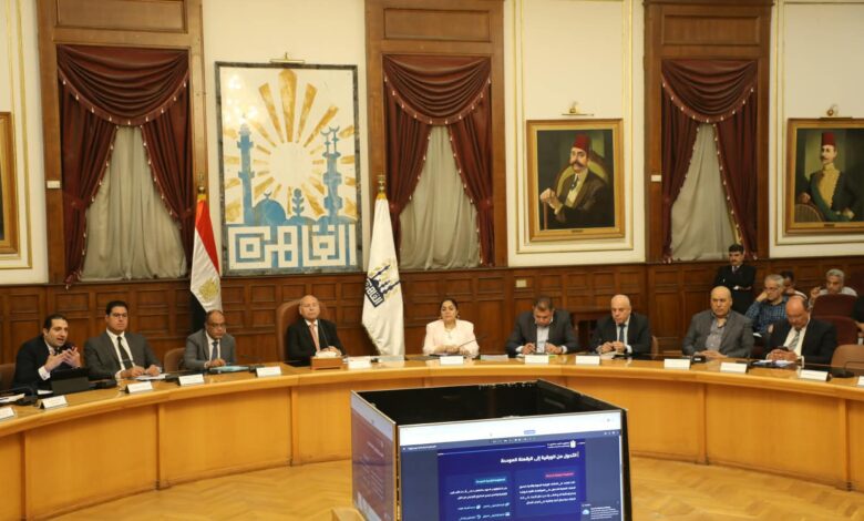 محافظ القاهرة :تفعيل منظومة إصدار تراخيص المحال العامة إلكترونياً