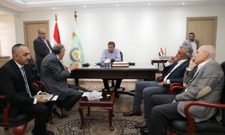 وزير الزراعة يعقد لقاءه الدوري بأعضاء مجلسي النواب والشيوخ