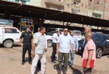 محافظ القليوبية بتفقد موقف السيارات بشبين القناطر ويوجه بإعداد دراسة شاملة لتطويره