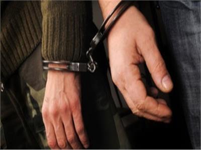 ضبط عاطل وسيدة بحوزتهما 103 تذاكر هيروين و135 شابو في نبروه بالدقهلية