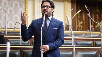 النائب أحمد بلال البرلسي يسائل الحكومة عن منع رفع العلم المصري في المناطق الأثرية