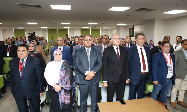«نظرة في العلاجات والدراسات الحديثة في مجال الأورام»فى المنتدى العلمي السنوي لمركز أورام كفرالشيخ