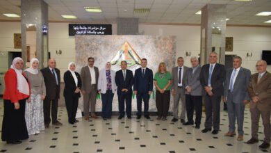 نواب رئيس جامعة بنها يستقبلون وزير المالية السابق على هامش محاضرة «مصر ما بعد الصندوق» بكلية التجارة