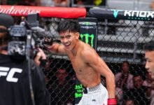 المقاتل الأنونيسى بلال حسن يسقط روخاس بالضربة القاضية "UFC Shanghai" بشنغهاي الصينية