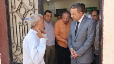 محافظ المنوفية يفاجئ رئاسة حي غرب شبين الكوم لمتابعة انتظام سير العمل