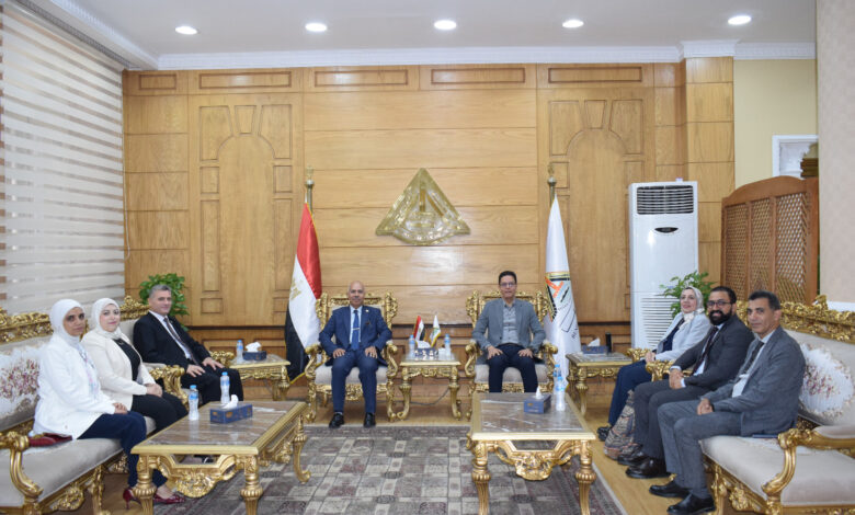 رئيس جامعة بنها يستقبل مدير الوحدة المركزية للتدريب على تكنولوجيا المعلومات بالمجلس الأعلى للجامعات