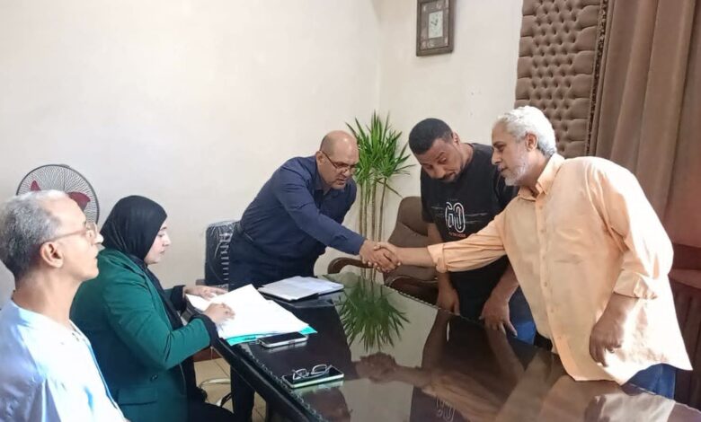 رئيس مدينة دسوق يستقبل المواطنين باللقاء الجماهيري الأسبوعي
