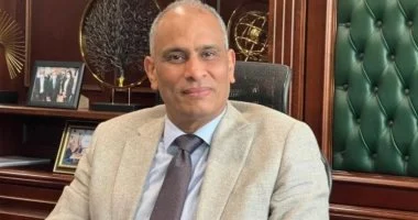تابع المهندس إبراهيم مكي، محافظ كفرالشيخ، أعمال رفع كفاءة وتمهيد وفرد طبقة سن بطريق مدرسة أم المؤمنين ومدخل قرية أبو راضي بمركز سيدي