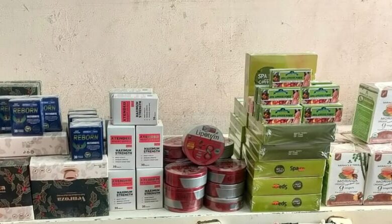 ضبط أدوية وسلع مجهولة المصدر ومنتجات غير صالحة خلال حملات تموينية بمراكز كفر الشيخ