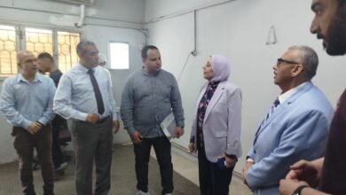 نائب رئيس جامعة بنها للدراسا العليا والبحوث تتفقد إجراءات الكشف الطبي على الطلاب الجدد