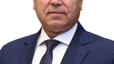 النقل تنفي وجود أي حسابات رسمية لوزير النقل على موقع التواصل الاجتماعي "فيس بوك