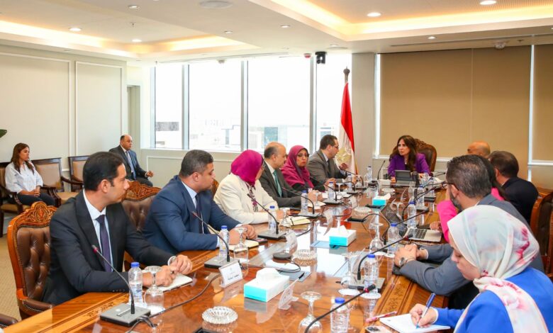وزيرة الإسكان تلتقي مسئولي شركة HDP لمتابعة مبيعات وتسويق مشروعات المدن الجديدة