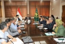 " محافظ القليوبية " يناقش مع نواب القناطر وقليوب مقترح تطوير " ميدان الحادثة "