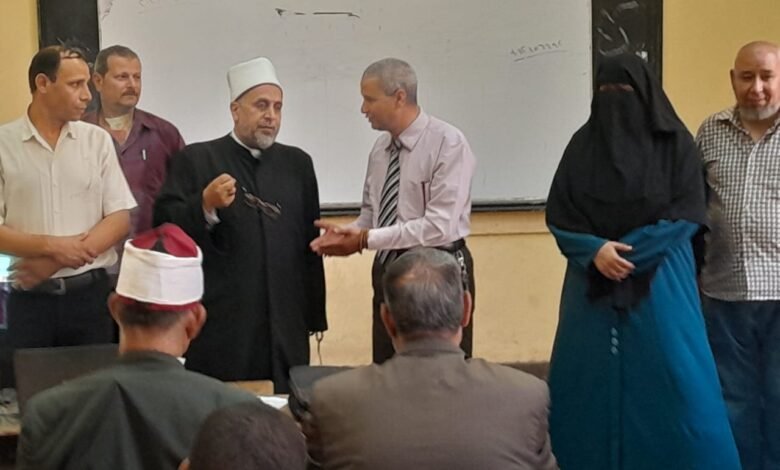 ازهر الشرقية يوزع الدعم المدرسي على 100 طالب وطالبة بالزقازيق