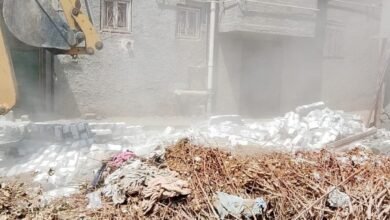 إزالة ٥٦ حالة تعدي بالبناء المخالف بالموجة 30 للازالات بالشرقية
