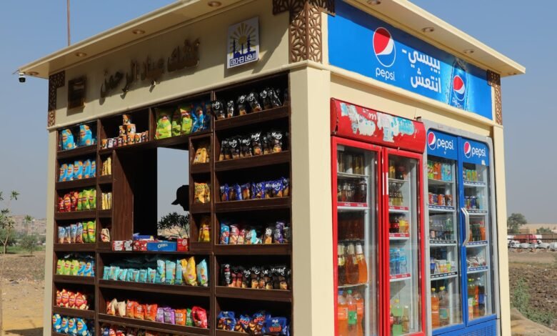 محافظ القاهرة يفقد منظومة الأكشاك الموحدة الجديدة بالمنطقة الشمالية