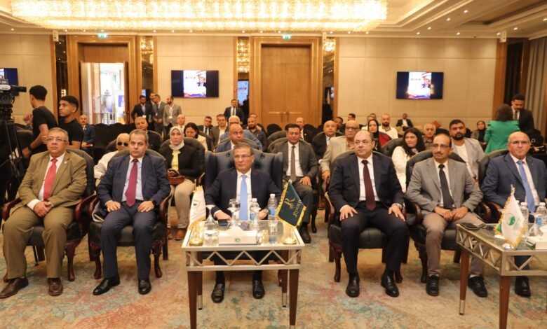 وزير الزراعة يفتتح مؤتمر مصر الدولي للدواجن والصناعات الغذائية وإضافات الأعلاف