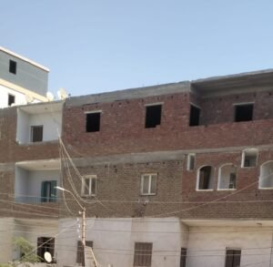 مناشدة عاجلة لمحافظ بني سويف :أنقذوا سكان عقار قديم بشارع الشيخ زهران قبل وقوع الكارثة
