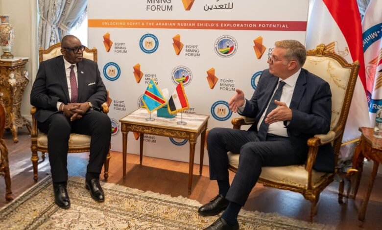وزير البترول يبحث مع وزير المناجم بالكونغو الديمقراطية تعزيز التعاون في التعدين وتعظيم القيمة المضافة