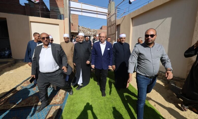 محافظ الفيوم ووكيل قطاع المعاهد يفتتحان معهد أبو بكر الصديق الأزهري