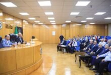 محافظ المنيا ووزير التربية والتعليم يبحثان مع مديري الإدارات التعليمية آليات الارتقاء بالعملية التعليمية