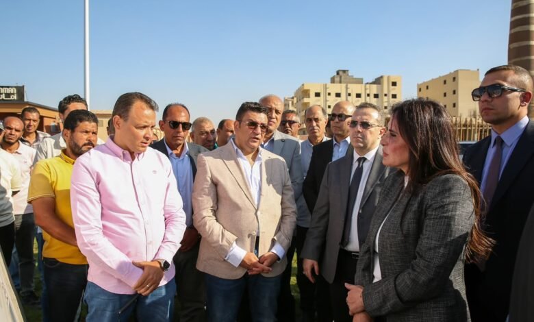 وزيرة الإسكان تتفقد أعمال التنمية ورفع الكفاءة بمنطقة «بيت الوطن»