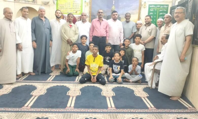 ربيع ياسين يكرّم حفظة القرآن الكريم داخل مسجد الصحابة