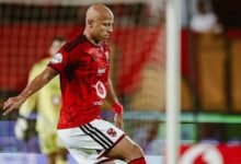 طبيب النادي الأهلي : إصابة عمرو الجزار بقطع في الرباط الصليبي
