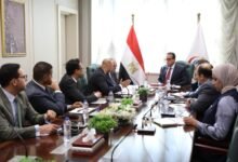 وزير الصحة يبحث مع وفد “فيليبس” العالمية تعزيز التعاون وتوطين صناعة الأجهزة الطبية المتقدمة في مصر