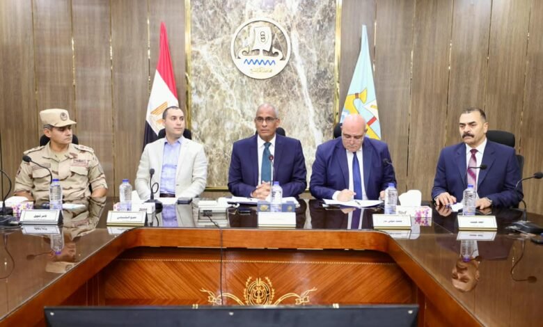 محافظ كفرالشيخ يعقد اجتماعًا موسعًا للإعداد لتنفيذ التدريب العملي المشترك لمجابهة الأزمات والكوارث