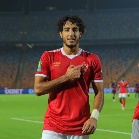 انفراجة في ملف تجديد عقد محمد هاني مع الأهلي