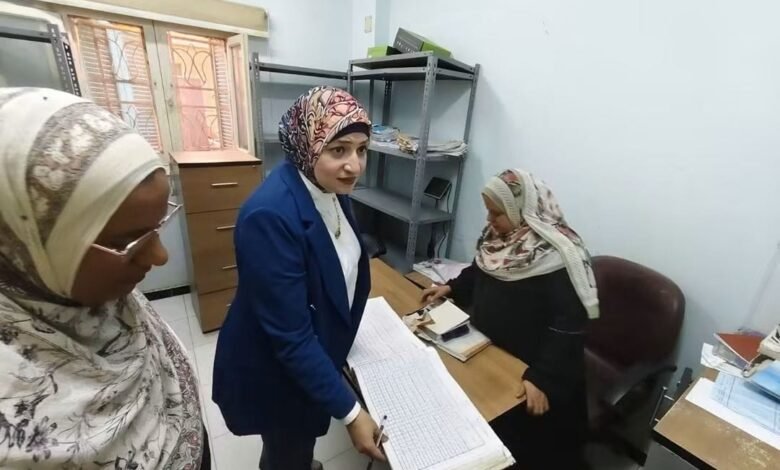 وكيل وزارة صحة المنيا تحيل المتغيبين للتحقيق في وحدة "البيهو" و"رعاية طفل بمطاي"
