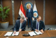 وزير البترول يشهد توقيع اتفاقية للبحث عن الغاز الطبيعي والزيت الخام بمنطقة لوتس البحرية
