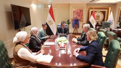 وزير الصحة يبحث مع ممثلي “سانوفي” تعزيز التعاون والتوسع في الفرص الاستثمارية بقطاع الدواء