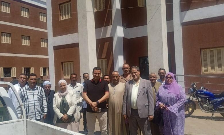 الزراعة :تكثيف المرور الميداني على المجمعات الخدمية والإرشادية بمختلف المحافظات