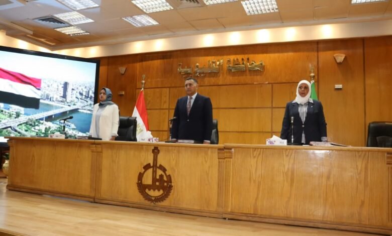 محافظ القليوبية يوجّه المجلس التنفيذي بتكثيف العمل الميداني وتحسين الخدمات