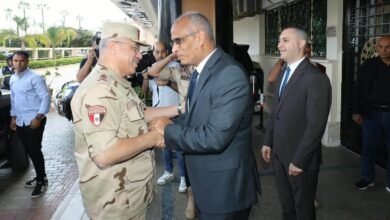 محافظ كفرالشيخ يستقبل مدير جمعية المحاربين القدماء وضحايا الحرب