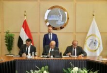 وزير النقل يشهد توقيع مذكرة تفاهم بين ميناء الإسكندرية وشركتي حسن علام للمرافق والطارق كابيتال