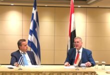 وزير البترول يبحث مع نظيره اليوناني دفع الشراكة في قطاع الغاز والاستفادة من مقومات البلدين