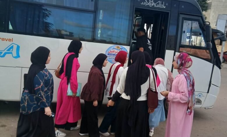 رئيس مركز ومدينة بلطيم يدفع بـ ٤٩ وسيلة نقل إضافية بمجمع المواقف
