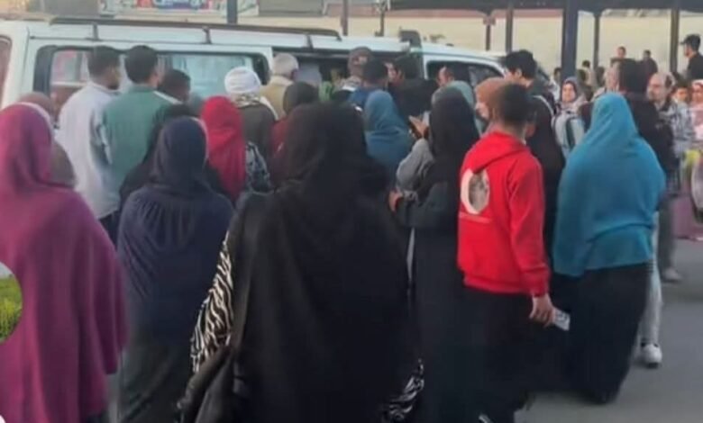 موقف محيي الدين ببنى سويف يعمل بدون ضوابط